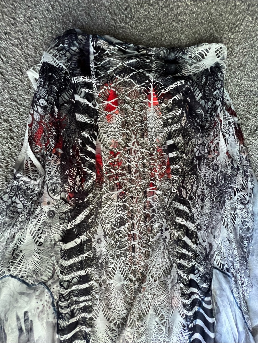 Patterned Shawl🖤 - Picture 6 of 7